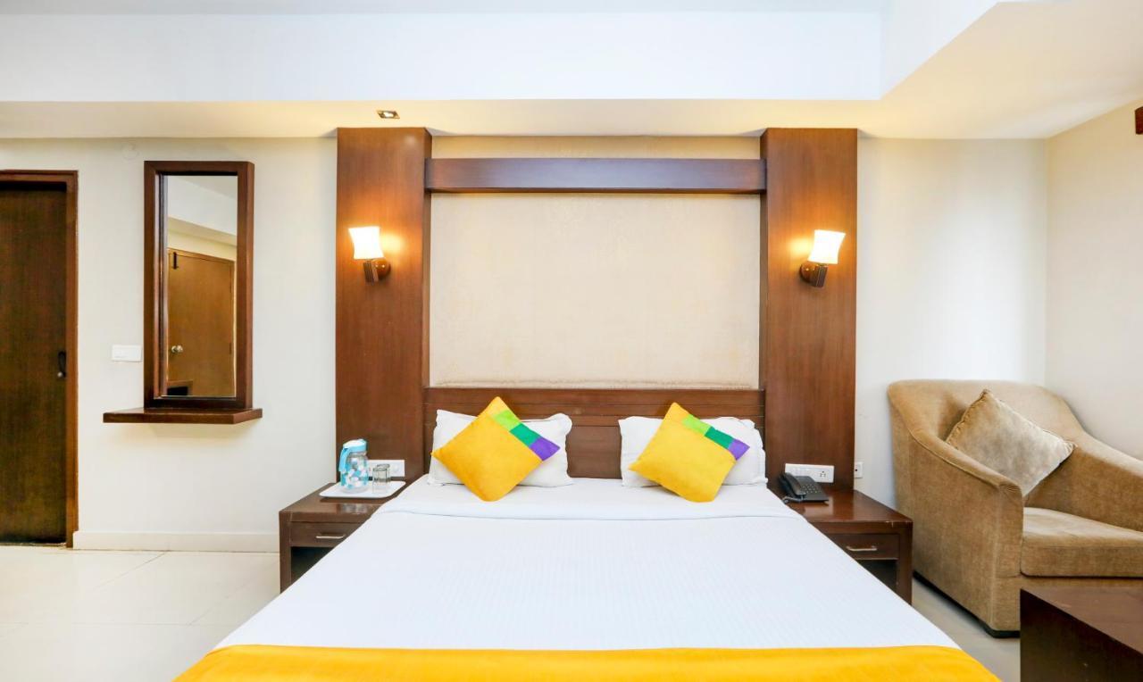 Itsy By Treebo - Greenwood Inn And Suites Near Mysore Palace Narasimharaja Puram Exterior foto